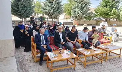 Elazığ'da 4 -6 yaş Kur'an kursunda mezuniyet heyecanı