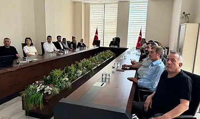 Elazığ'da valilik personeline etik ve etik ilkeleri eğitimi verildi