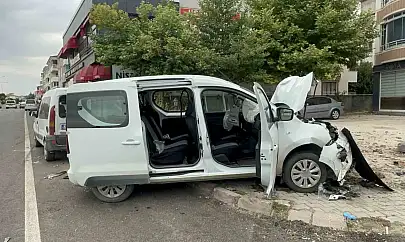 Elazığ'da zincirleme trafik kazası: 3 yaralı