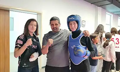 Elazığlı sporcular madalyaları topladı