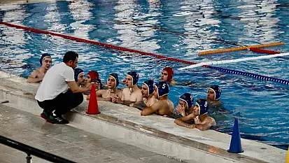 Erkekler Yüzme 1. Lig A Grubu heyecanı Elazığ'da