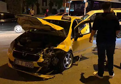 Bingöl'de trafik kazası: 1 yaralı