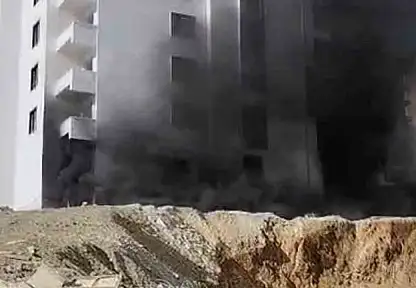Elazığ'da inşaat halindeki binada yangın çıktı