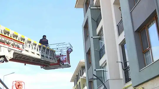''Pişmiş tavuğun'' başına gelmeyen olay onun başına geldi: Evde mahsur kaldığı için işinden kovuldu