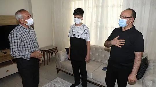 11 yaşındaki çocuk davet etti, Vali Yırık icabet etti