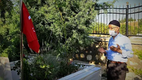 15 Temmuz şehidinin babası: 'Biz şehidimizle gurur duyuyoruz'