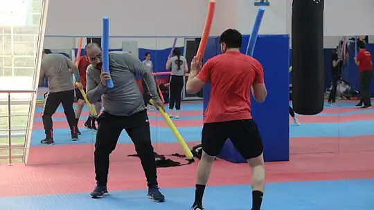 16 yaşında 120 kiloydu, boksla 30 kilo verdi, kendine Milli Takım hedefi koydu