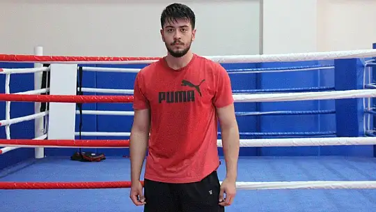 16 yaşında 120 kiloydu, boksla 30 kilo verdi, kendine Milli Takım hedefi koydu