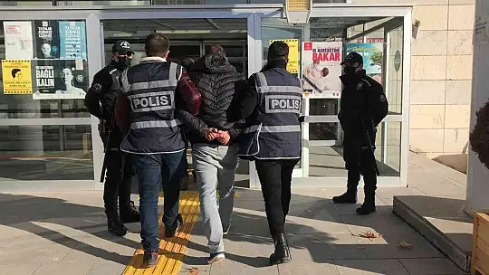 18 yıl önce işlenen cinayetin zanlıları adliyeye sevk edildi