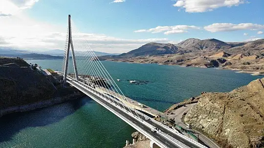 2 bin 400 metre tünelle bağlanan Kömürhan Köprüsü açılışa hazır