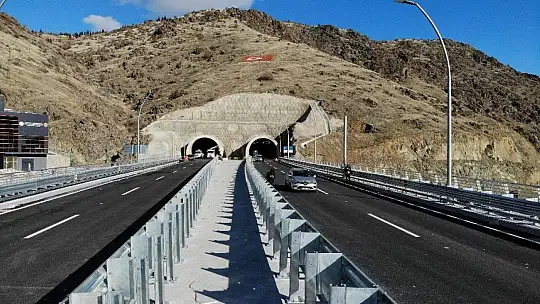 2 bin 400 metre tünelle bağlanan Kömürhan Köprüsü açılışa hazır