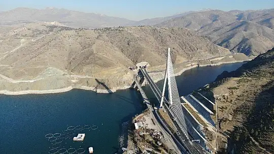 2 bin 400 metre tünelle bağlanan Kömürhan Köprüsü açılışa hazır