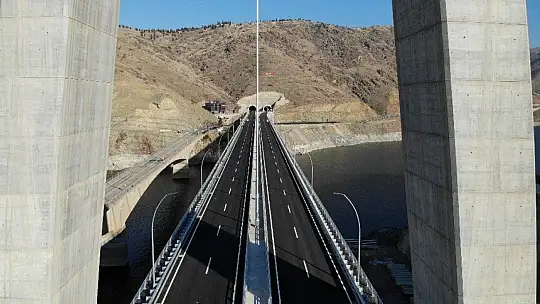 2 bin 400 metre tünelle bağlanan Kömürhan Köprüsü açılışa hazır