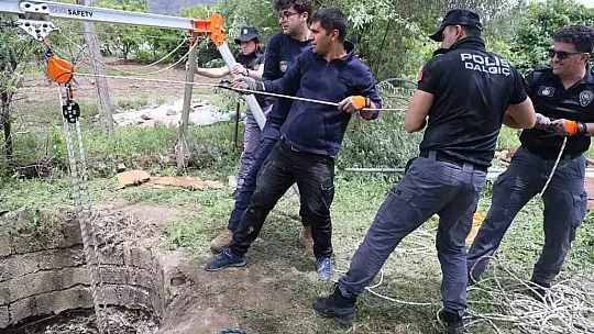 25 metre derinlikte delil aradılar