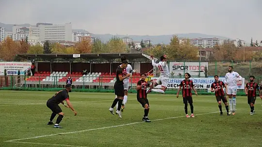 3. Lig: Elazığ Karakoçan: 0 - Gölcükspor: 0