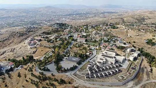 4 büyük deprem gören 5 bin yıllık tarihi mahalle dimdik ayakta