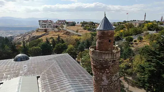 4 büyük deprem gören 5 bin yıllık tarihi mahalle dimdik ayakta