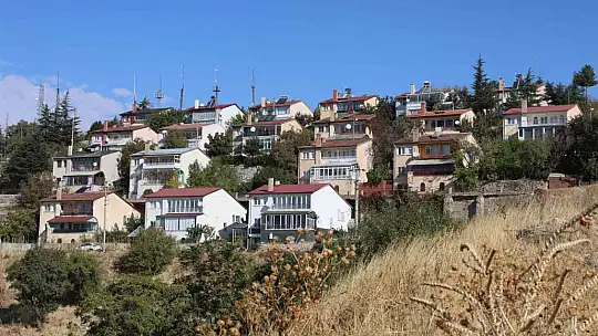 4 büyük deprem gören 5 bin yıllık tarihi mahalle dimdik ayakta