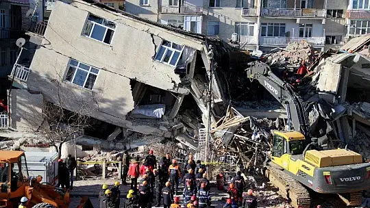 41 kişinin hayatını kaybettiği Elazığ depreminin raporu yayımlandı