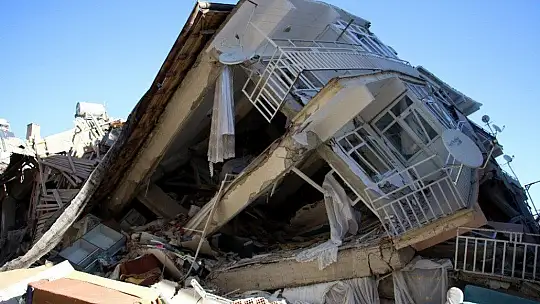 41 kişinin hayatını kaybettiği Elazığ depreminin raporu yayımlandı