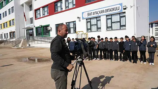5 bin depremzede öğrenci 'Benim Hikayem Projesi' ile kamerayla tanıştı
