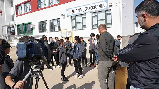 5 bin depremzede öğrenci 'Benim Hikayem Projesi' ile kamerayla tanıştı