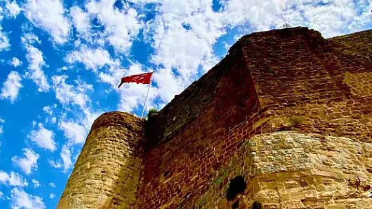 5 bin yıllık Harput Kalesi'nden görsel şölen