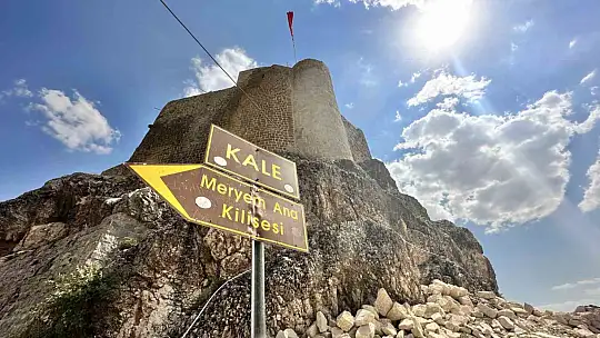 5 bin yıllık Harput Kalesi'nde restorasyon tüm hızıyla sürüyor