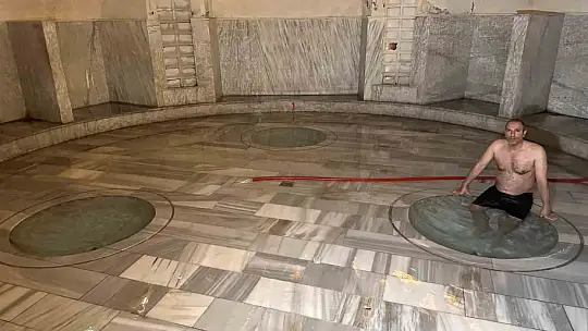 5 derece sıcaklığıyla dikkat çeken şifalı suya yoğun ilgi
