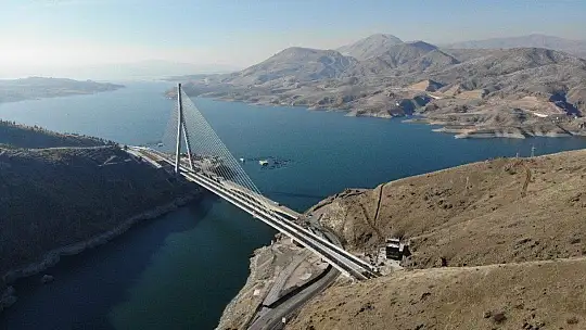 720 milyon lira maliyetli yeni Kömürhan Köprüsü açıldı