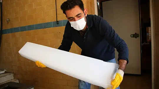 76 yıldır buz satarak para kazanıyorlar