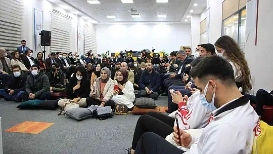 Adalet Bakanı Gül:''..antidemokratik uygulamalar devreye girdi' dedi.