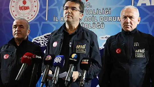 AFAD Başkanı Memiş: 'Malatya'da 2, Elazığ'da 8 olmak üzere toplam 10 vatandaşımızın tedavileri devam ediyor'