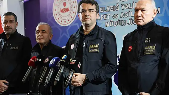 AFAD Başkanı Memiş: 'Malatya'da 2, Elazığ'da 8 olmak üzere toplam 10 vatandaşımızın tedavileri devam ediyor'