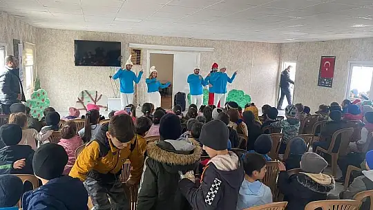 Ahıska Türkü çocuklarına moral ve motivasyon etkinliği
