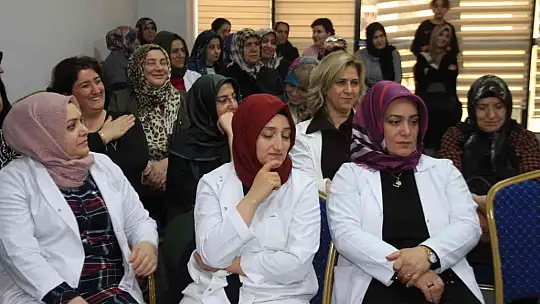 Aile Okulu Projesi Elazığ'da velilerin büyük ilgisini gördü