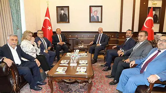 AK Parti Genel Başkan Yardımcısı Özhaseki Elazığ'da temaslarda bulundu