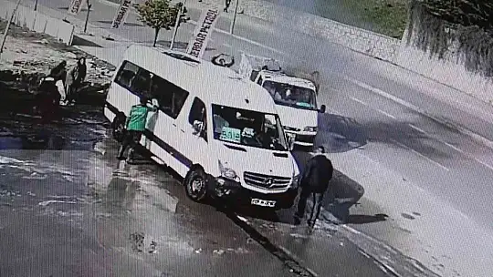 Alev alev yanan pikabı benzin istasyonuna çekerek kurtardı