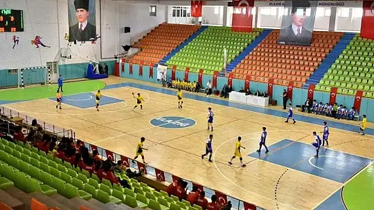 Analig hentbol grup müsabakaları Elazığ'da