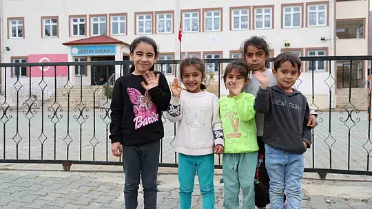 Arama motorunda gördü: Belediye başkanı okula 'Messi' isminin verilmesi için harekete geçti