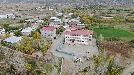 Arama motorunda gördü: Belediye başkanı okula 'Messi' isminin verilmesi için harekete geçti