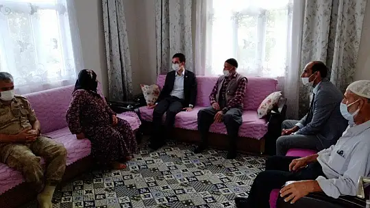 Arıcak Kaymakamı Şan şehit yakınları ile bir araya geldi