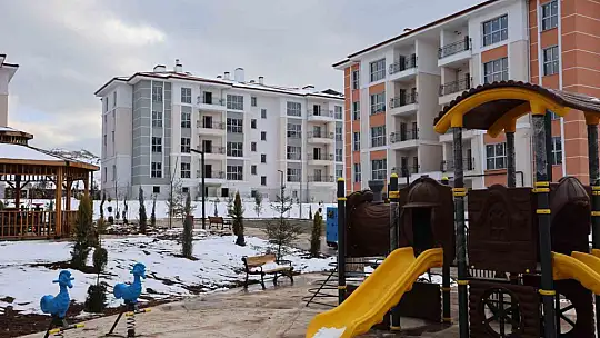 Asrın felaketinde evlerini kaybeden depremzedeler, yeni evlerine kavuşmaya çok yakın