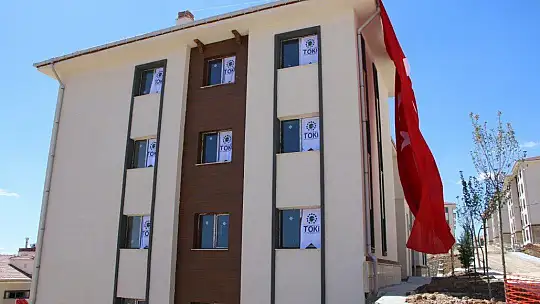 Bakan Kurum: 'Elazığ'da 23 bin konut yapıyoruz, biten konut sayısı 11 bini aştı'