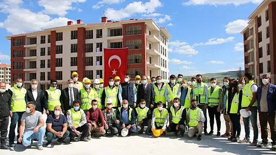 Bakan Kurum: 'Kanal İstanbul, hiçbir şekilde İstanbul'umuzda depremi tetiklemeyecektir'