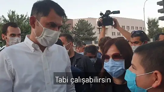 Bakan Kurum ile Emre'nin gülümseten diyaloğu: 'Söz mü? Söz'