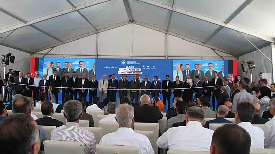 Bakan Özhaseki: 'Vatandaş kendi evini yapacak, biz parasını vereceğiz'
