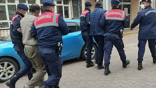 Bakır kazan çalan 2 şüpheli