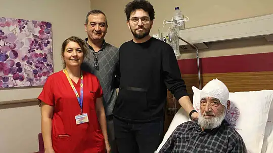 Baş ağrısı şikayetiyle gitti, beyninde 8 santimlik kitle çıktı