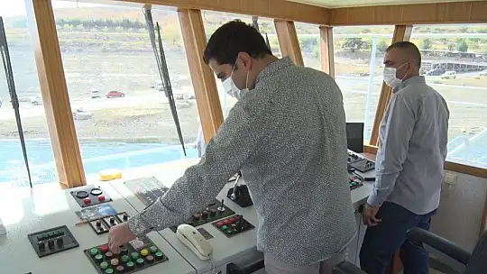 Başkan Alan, Elazığ-Tunceli arasında feribotla yolcu taşıdı